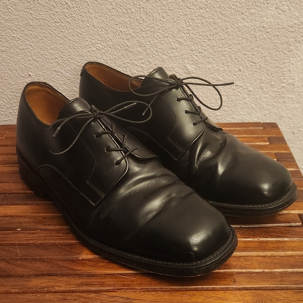 Classic Black Leather Men's Derby Shoes